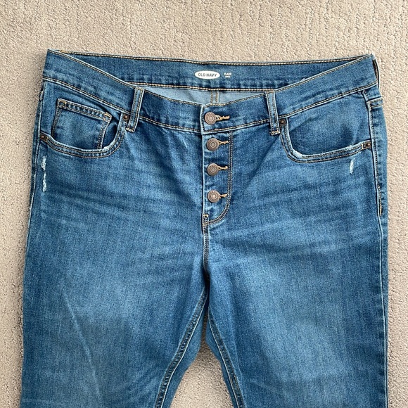 Cropped ankle flare button front jeans - Picture 2 of 4